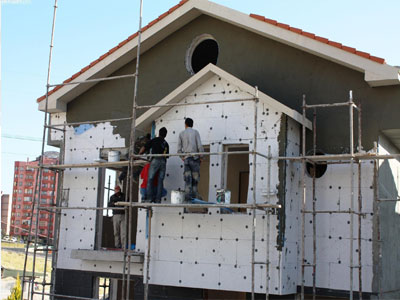 Binalarınızın dış cephe ve çatı uygulamalarını profesyonel ekibimizle yeni teknolojilere uygun olarak yapıyoruz.